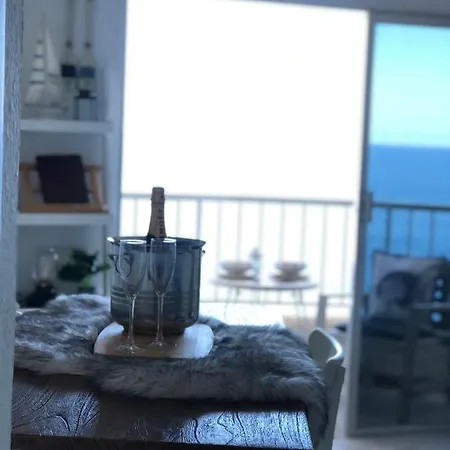 Sea View 1 Bed San Marcos North Tenerife شقة *